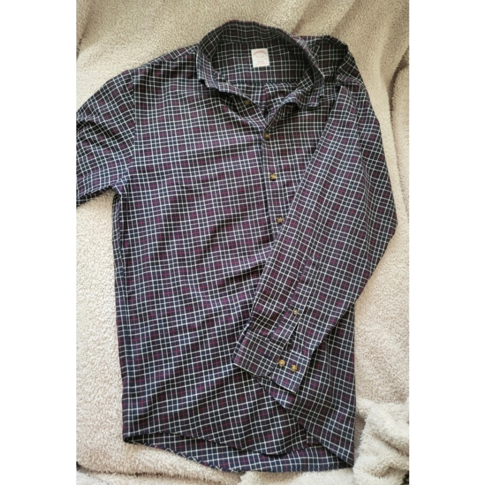 Brooks Brothers button down free shipping offer in notes